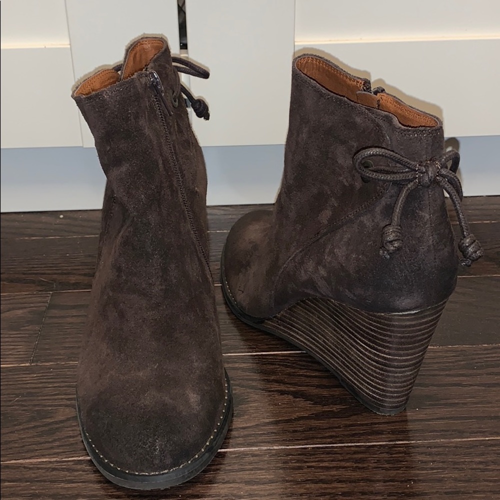 Lucky brand booties